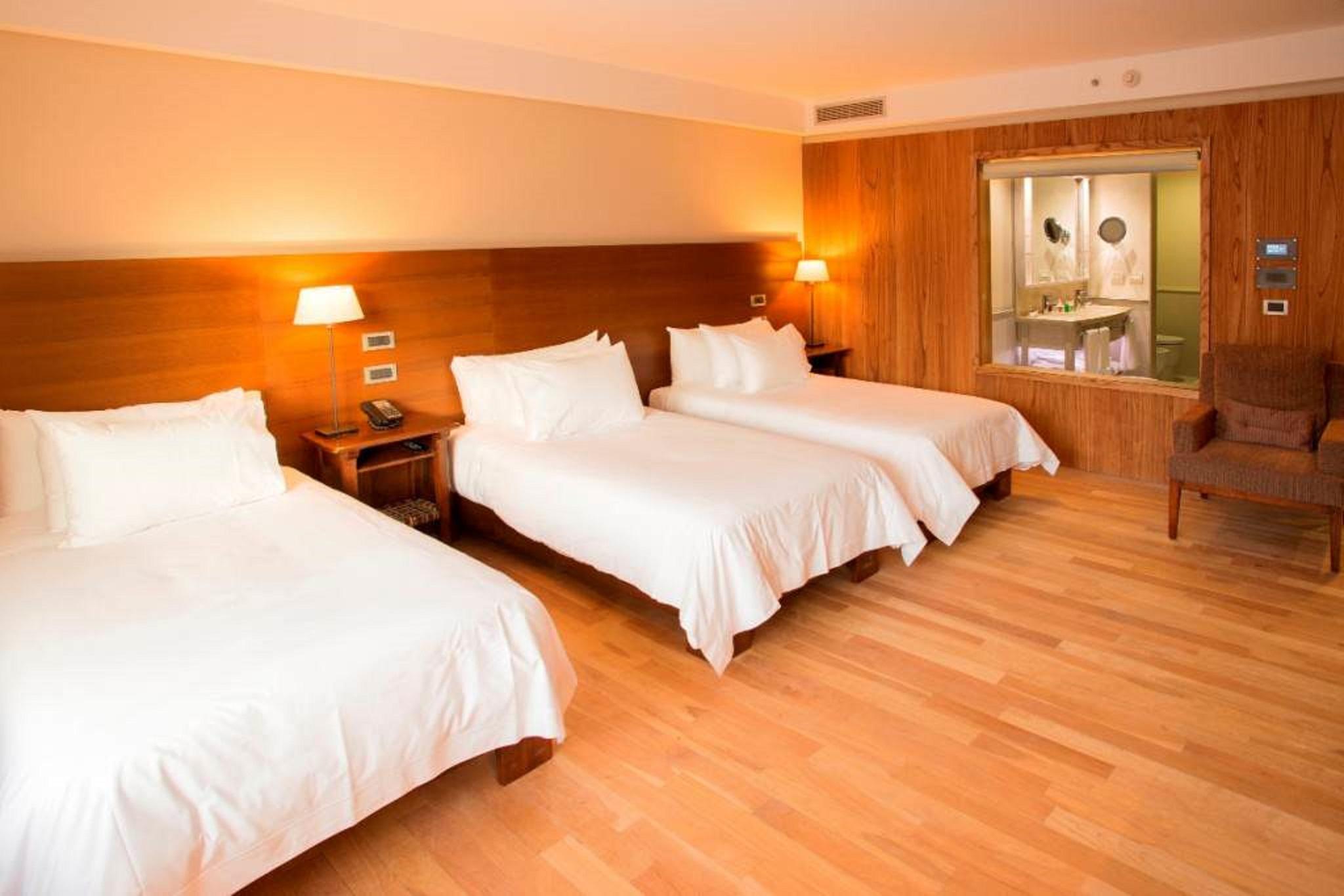 Arakur Ushuaia Resort & Spa Екстериор снимка A room at the hotel