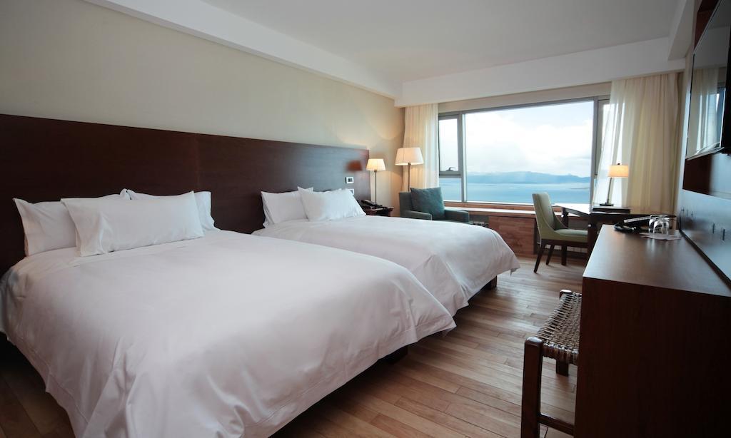 Arakur Ushuaia Resort & Spa Стая снимка